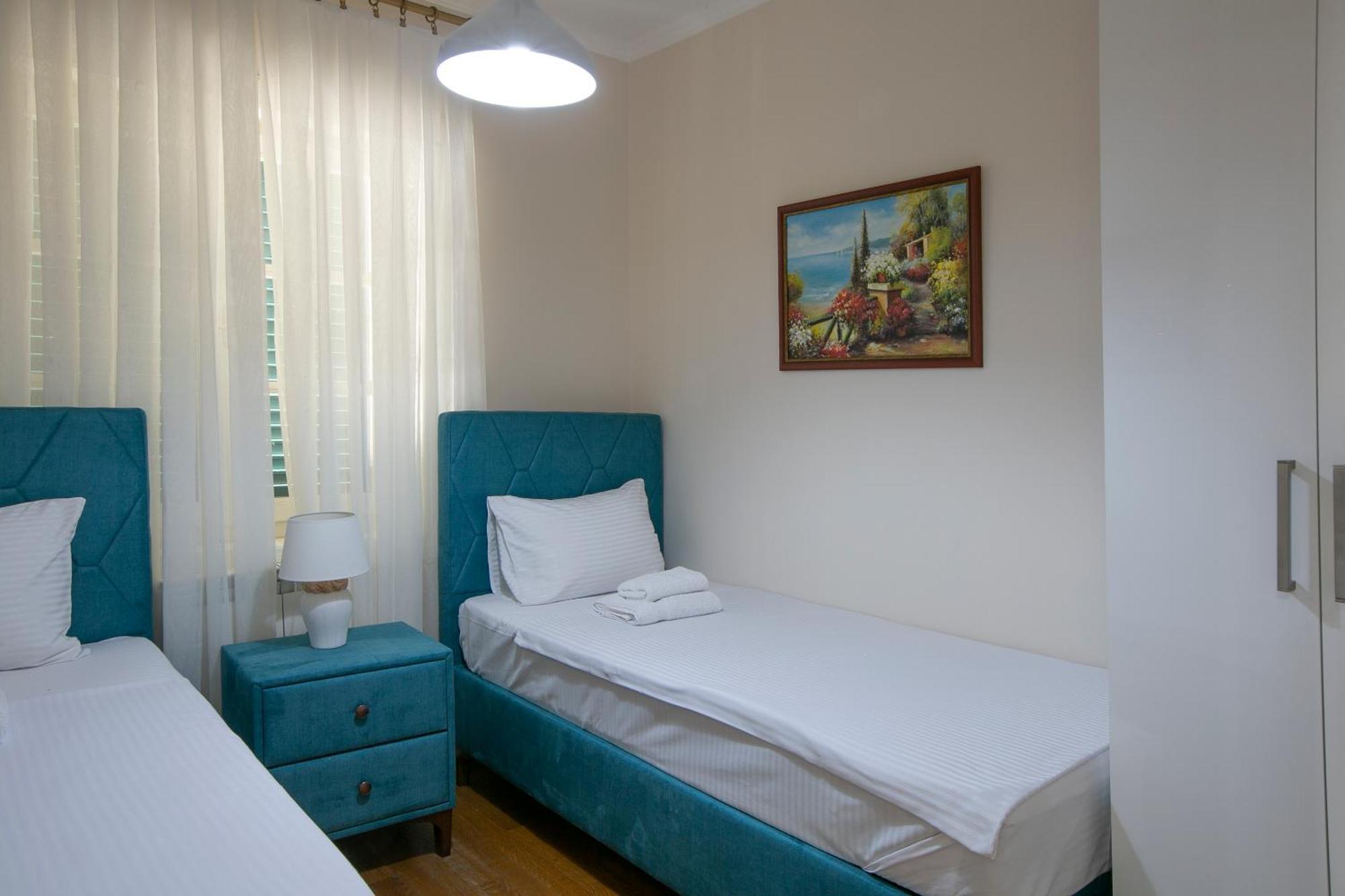 Montesan Luxury Apartment Beach Front Sveti Stefan Exterior photo
