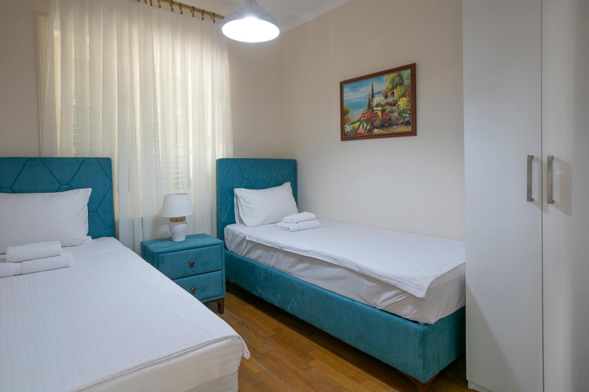 Montesan Luxury Apartment Beach Front Sveti Stefan Exterior photo